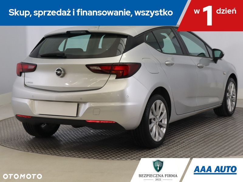Opel Astra - 7