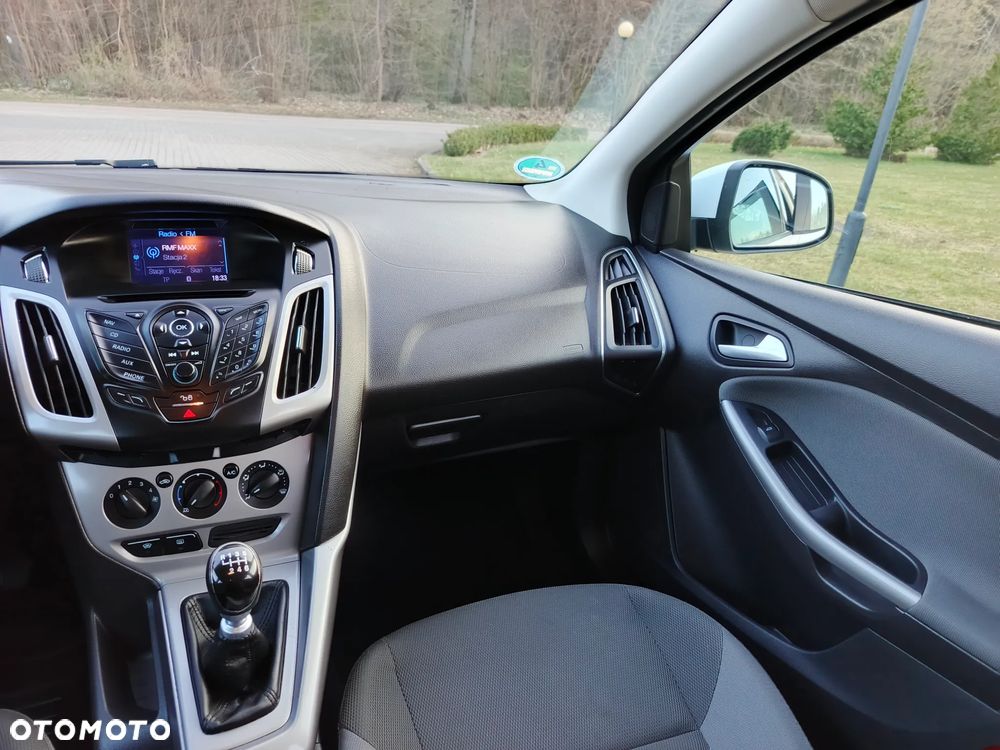 Ford Focus 2.0 TDCi Edition - 10