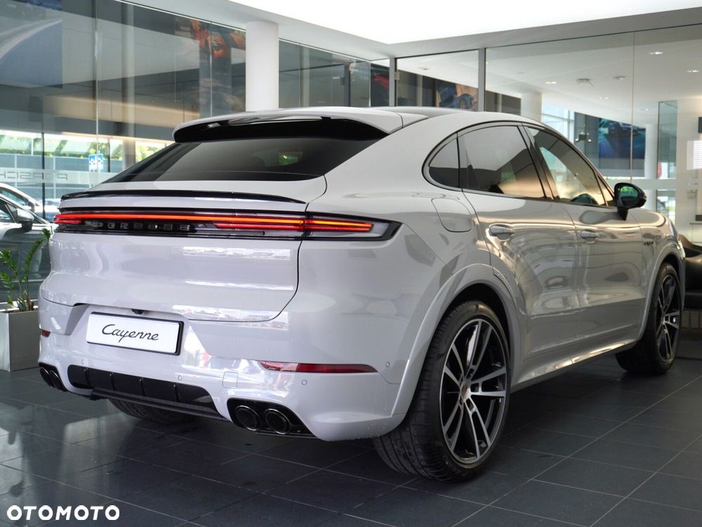 Porsche Cayenne E-Hybrid PHEV Black Edition - 14