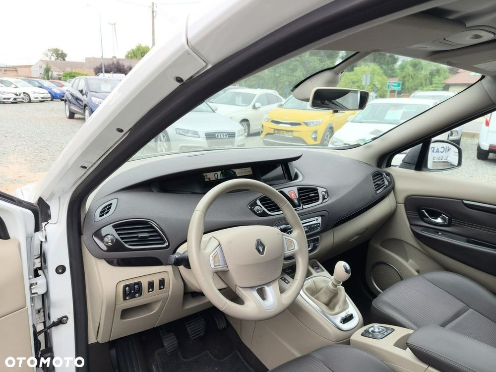 Renault Scenic 1.6 dCi Energy Dynamique - 10