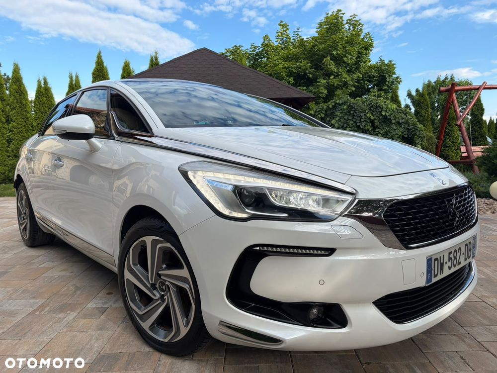 DS Automobiles DS 5 - 40