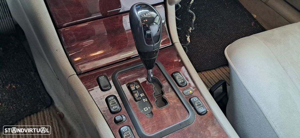 Mercedes-Benz E 220 CDI Classic - 8