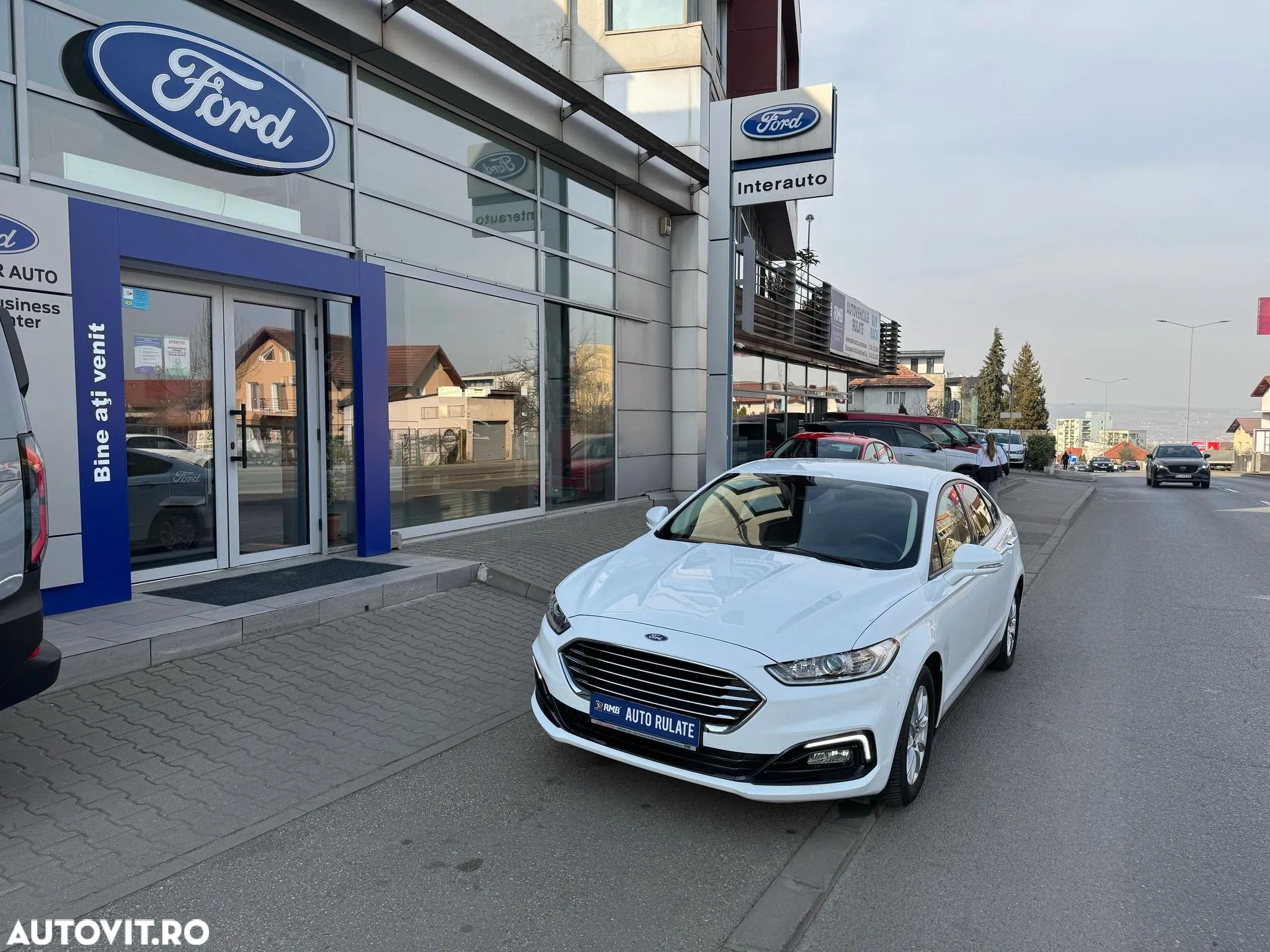 Ford Mondeo 2.0 TDCi Aut. Trend - 1