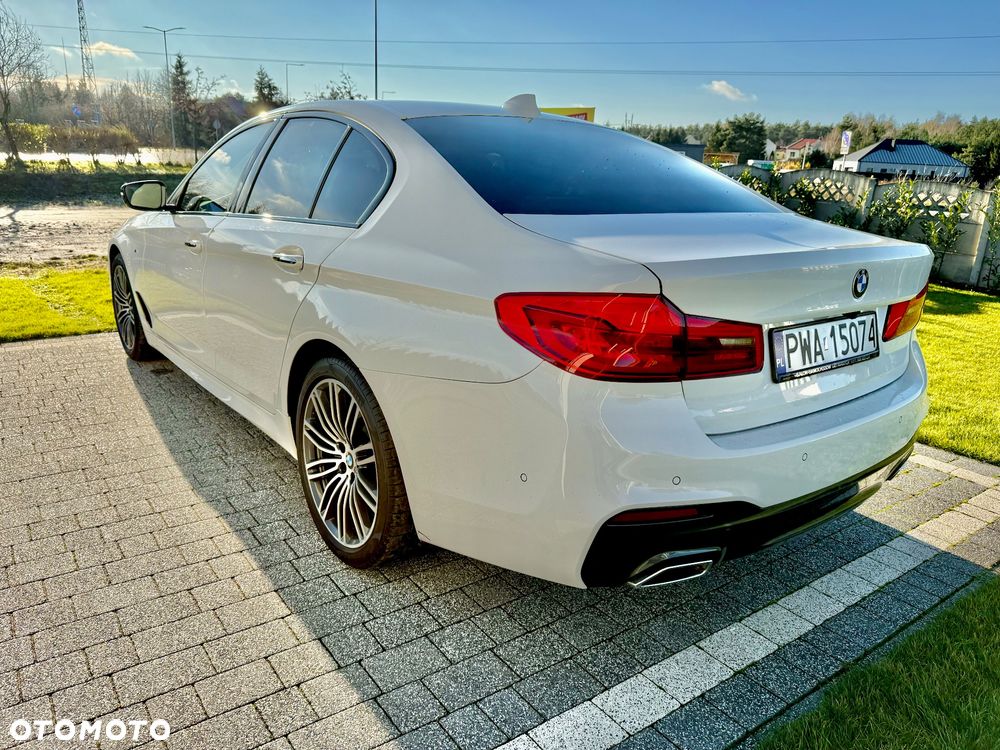 BMW Seria 5 520d xDrive M Sport sport - 4
