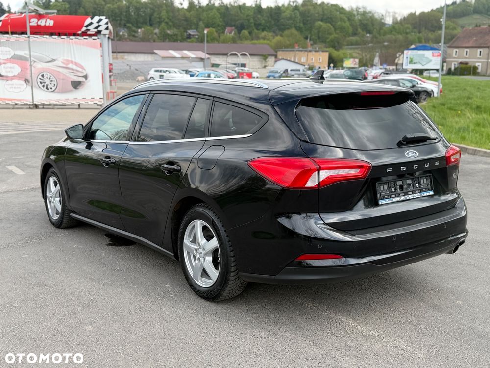 Ford Focus 1.0 EcoBoost Start-Stopp-System COOL&CONNECT DESIGN - 19