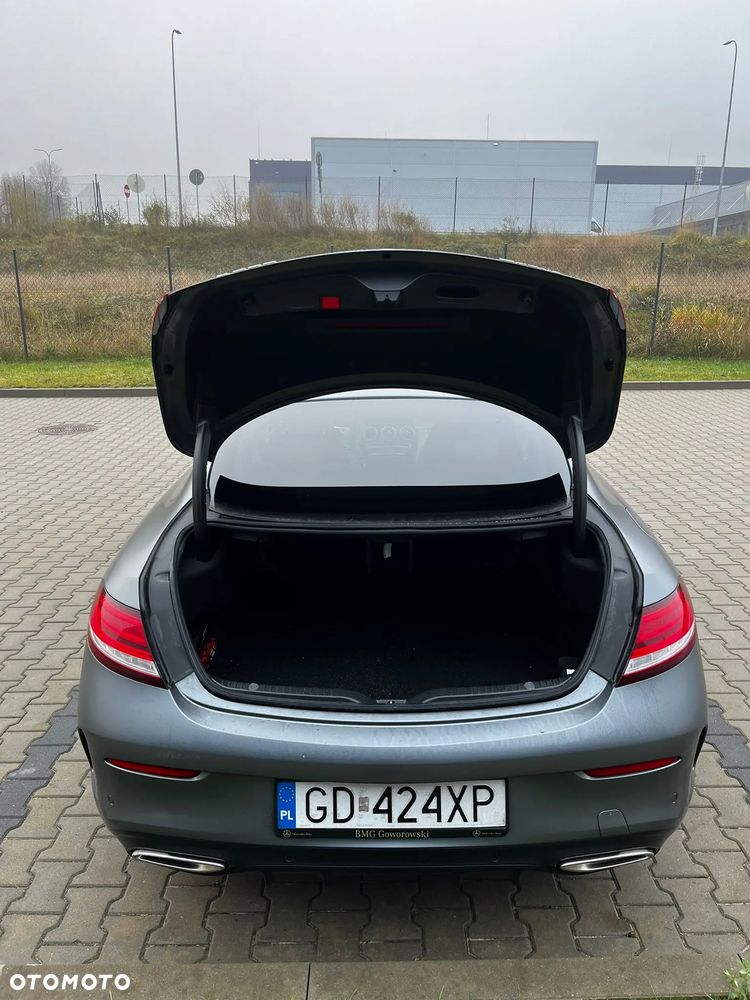 Mercedes-Benz Klasa C 200 4Matic 9G-TRONIC - 18
