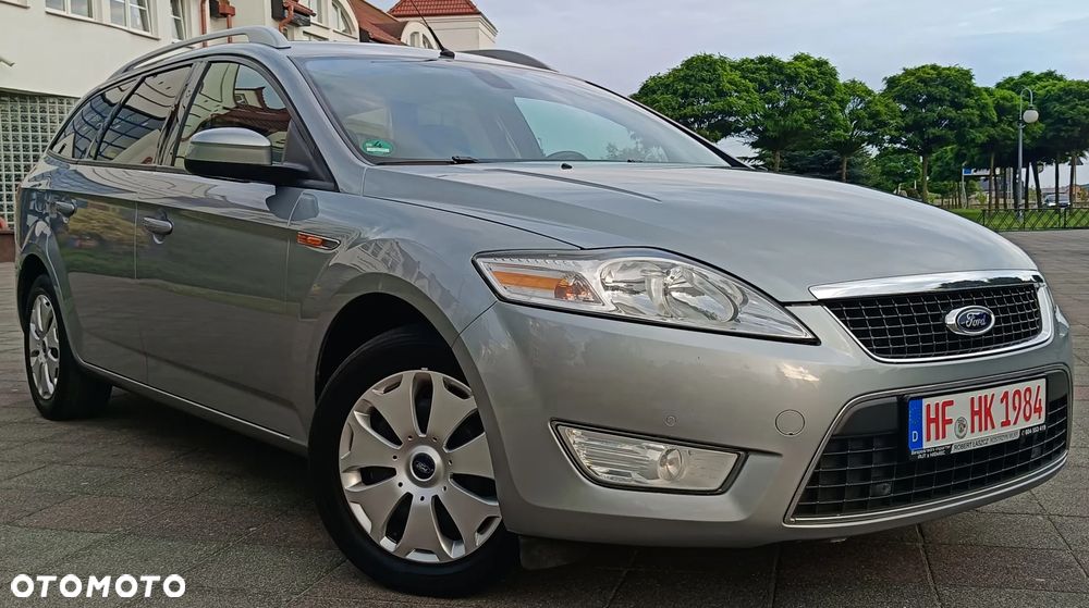 Ford Mondeo 2.0 Ambiente - 8