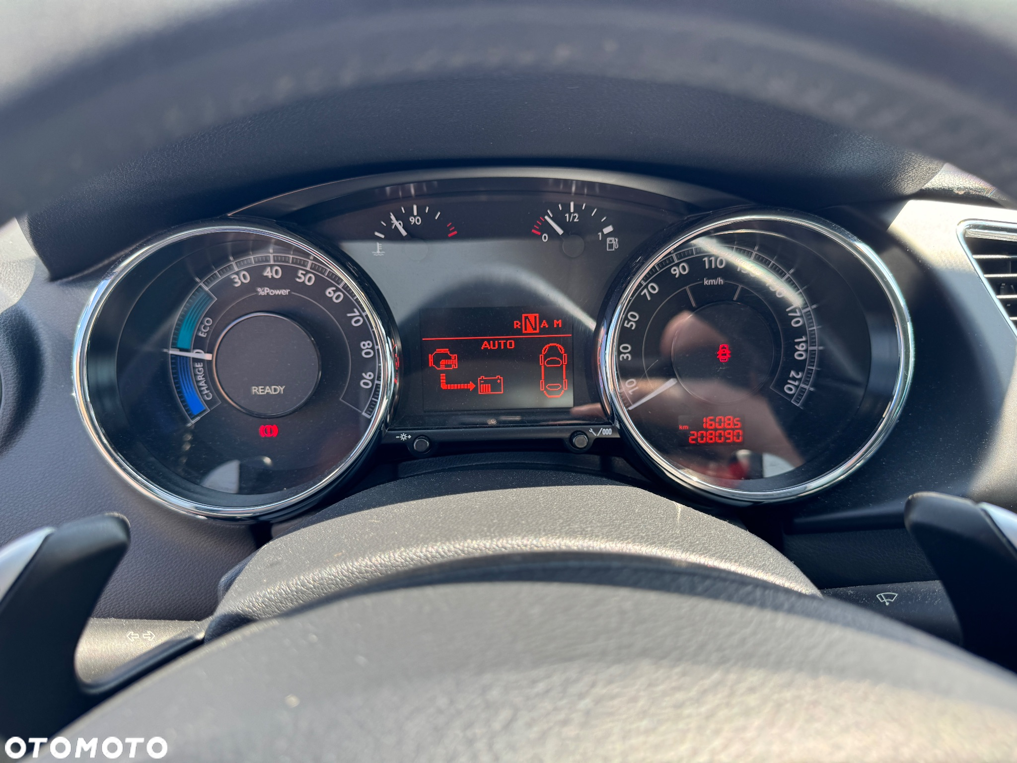 Peugeot 3008 2.0 HYbrid4 - 15