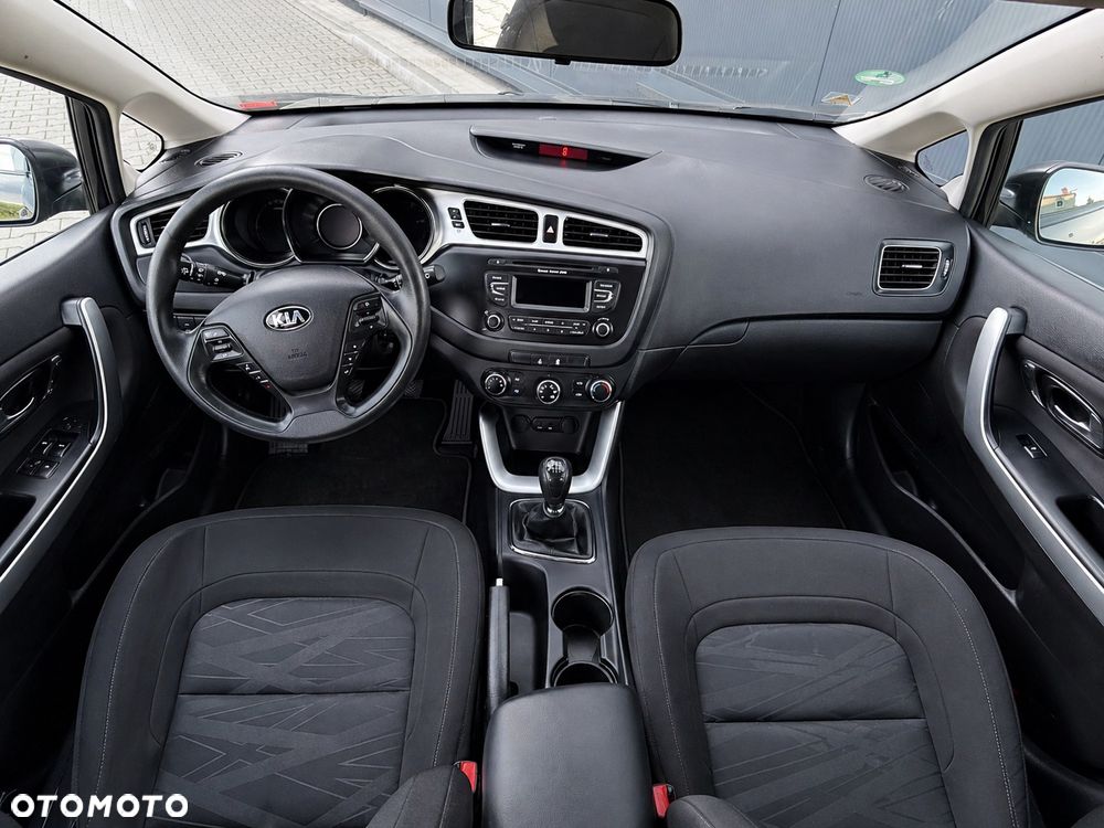 Kia Ceed 1.4 CVVT Spirit - 5