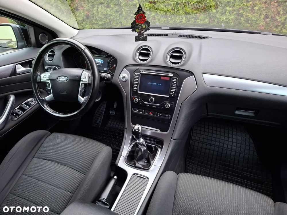 Ford Mondeo 2.2 TDCi Titanium X - 17