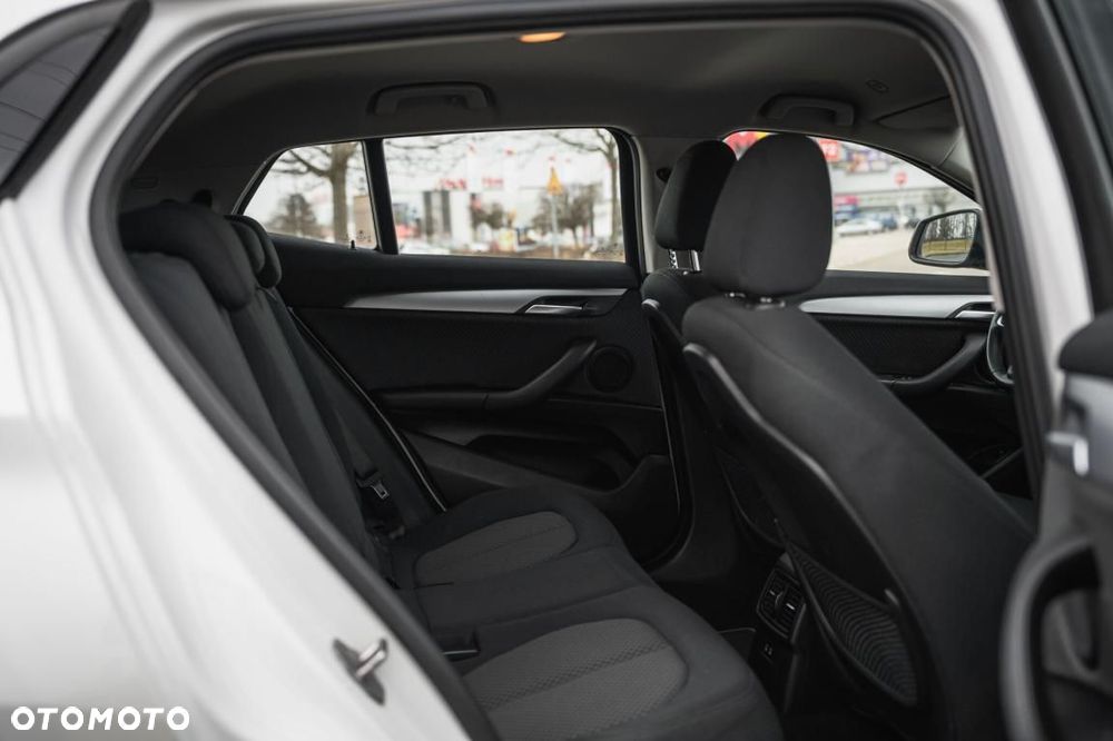 BMW X2 - 32