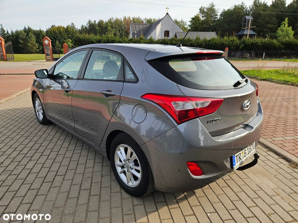 Hyundai i30 1.6 Trend - 6