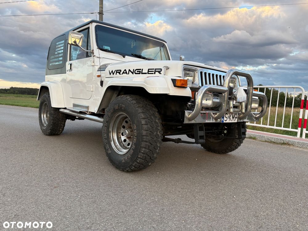 Jeep Wrangler 2.5L - 23