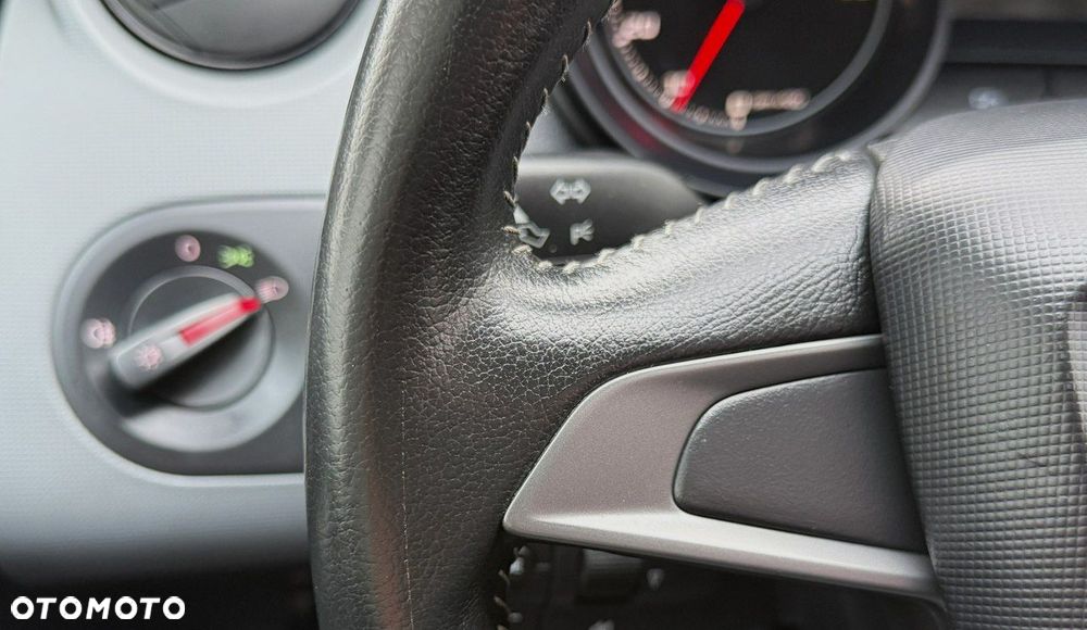 Seat Ibiza 1.2 12V Style - 27