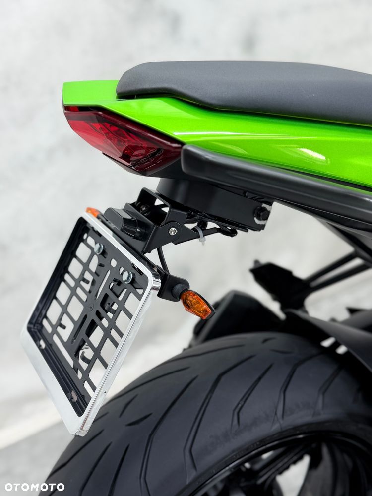 Kawasaki Ninja 1000 SX - 20