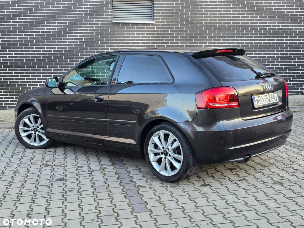 Audi A3 3-drzwiowe 2.0 TDI Attraction - 4