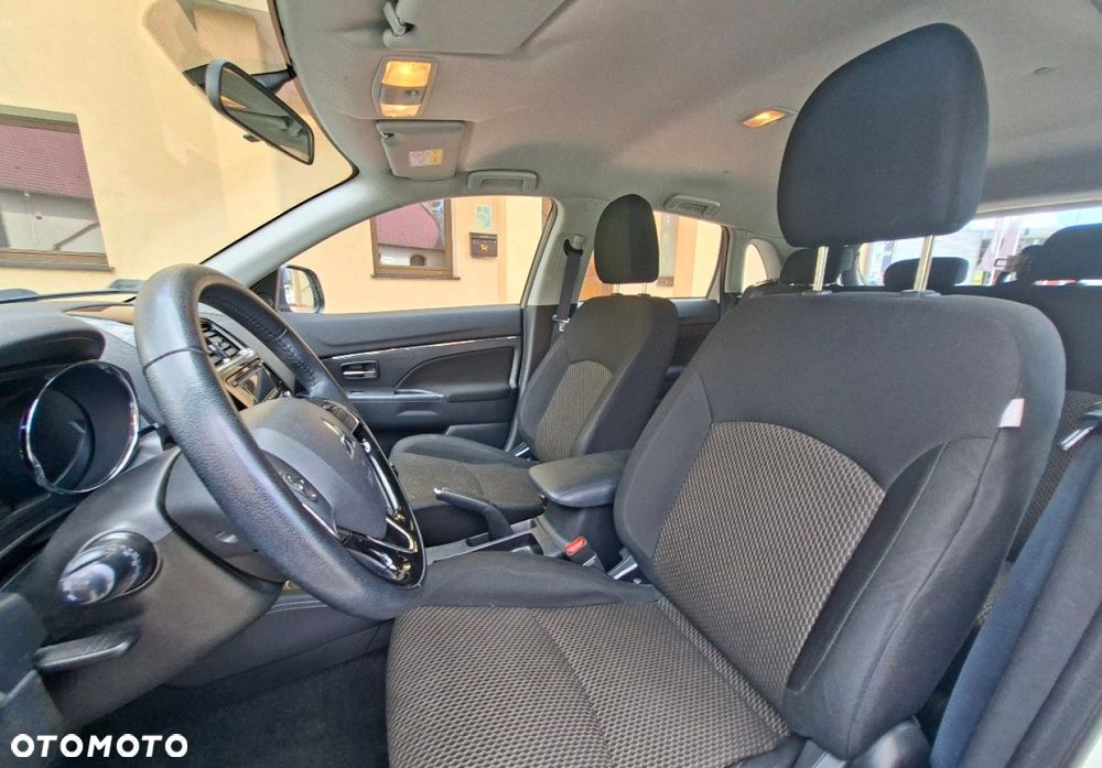 Mitsubishi ASX - 21
