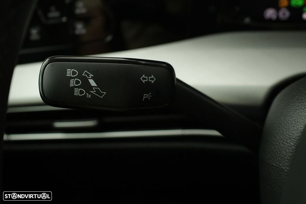VW Golf 1.5 TSI e-Hybrid Life DSG - 18