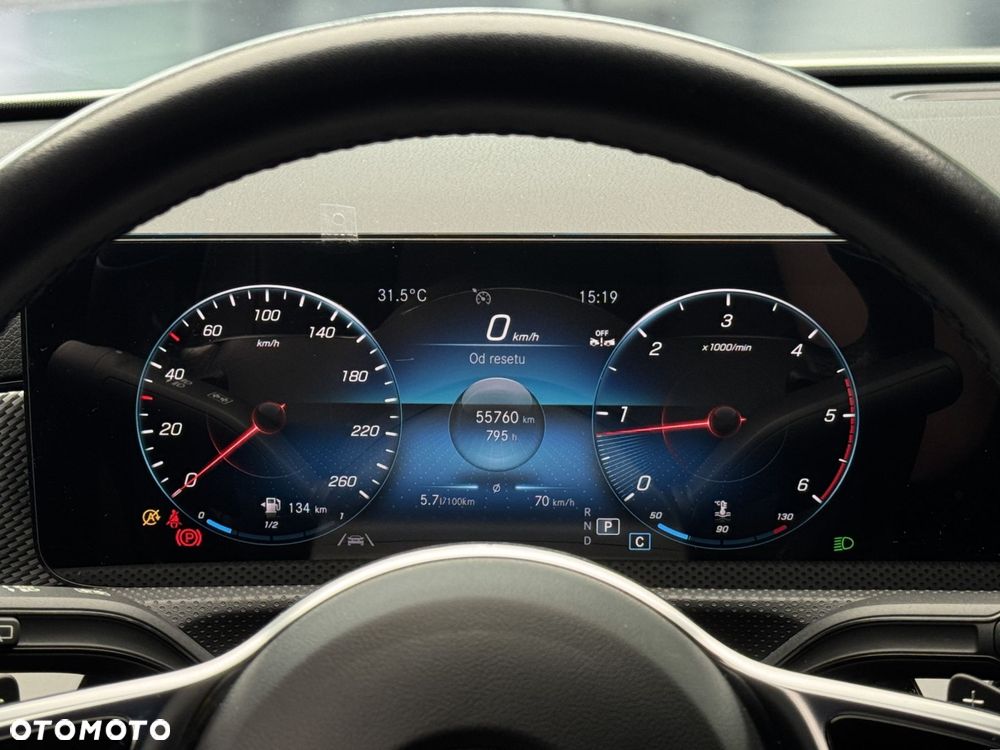 Mercedes-Benz CLA 180 d Progressive 8G-DCT - 18
