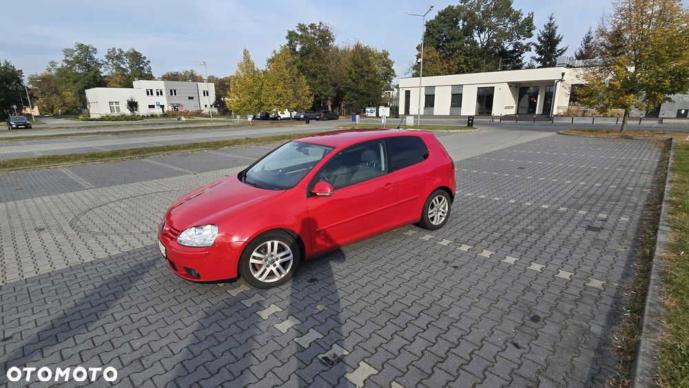 Volkswagen Golf - 3