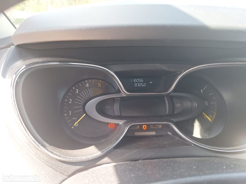 Renault Captur 1.5 dCi Exclusive - 6