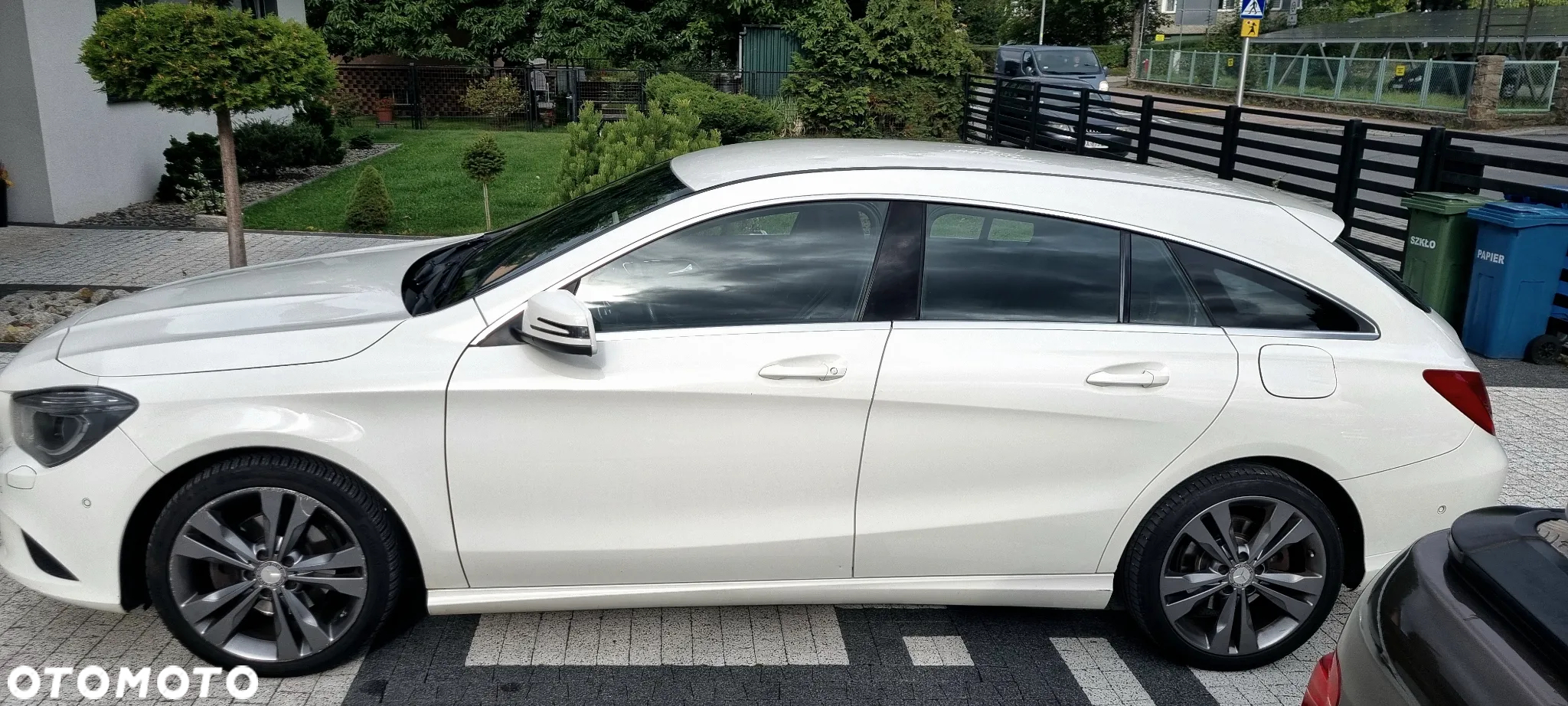 Mercedes-Benz CLA Shooting Brake 180 - 16