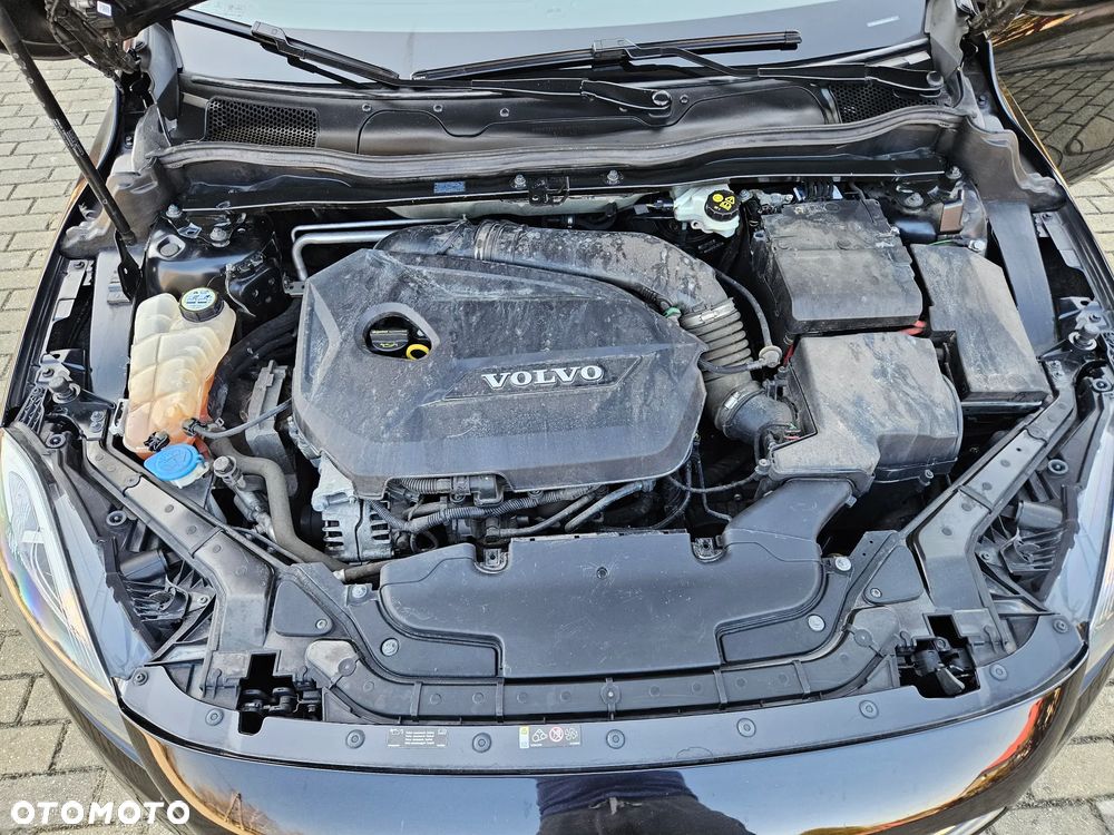 Volvo V40 T4 Kinetic - 38