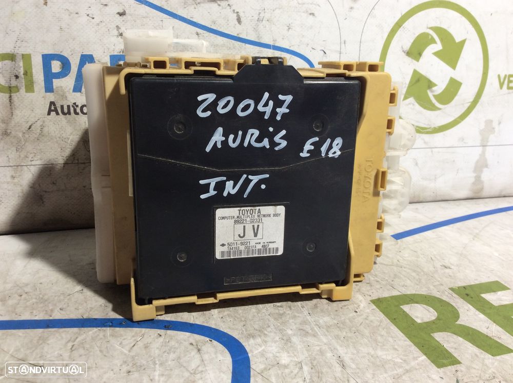 Caixa de fusíveis Toyota Auris E18 Ref. 89221-02331 - 1