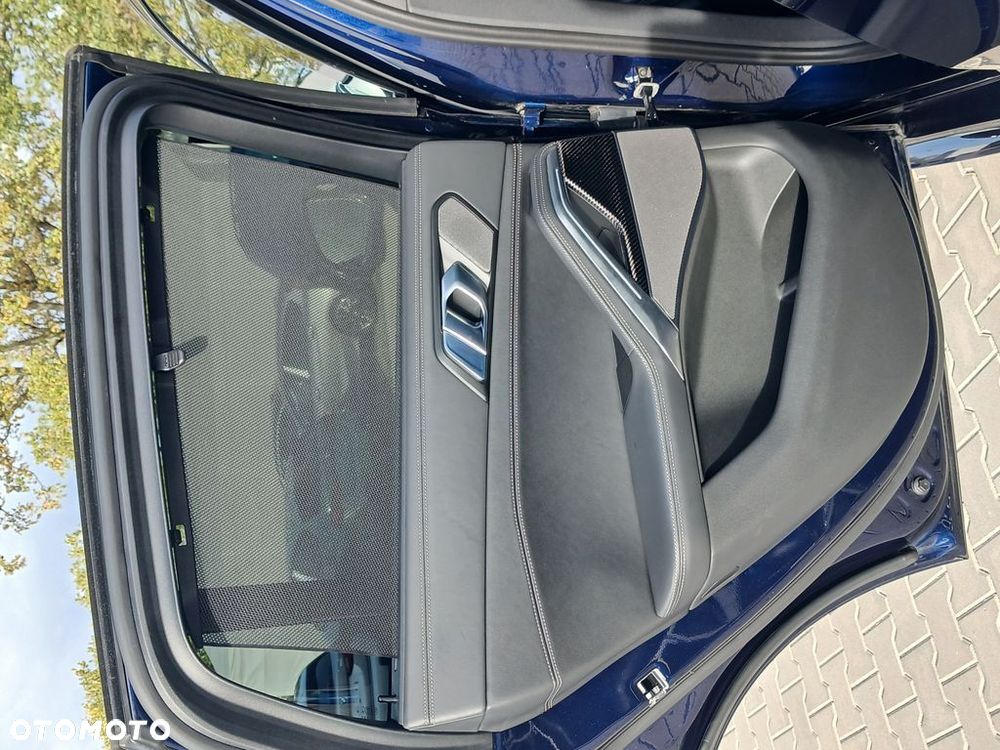 BMW X6 - 33
