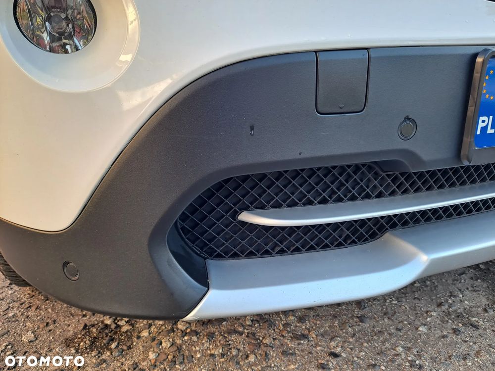 BMW X1 sDrive18i Sport Line - 24