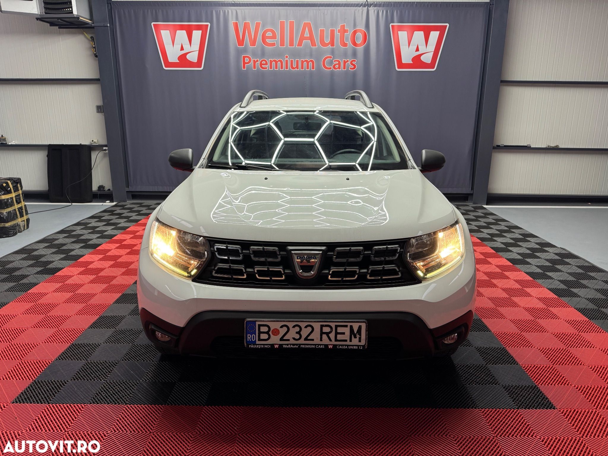 Dacia Duster - 1