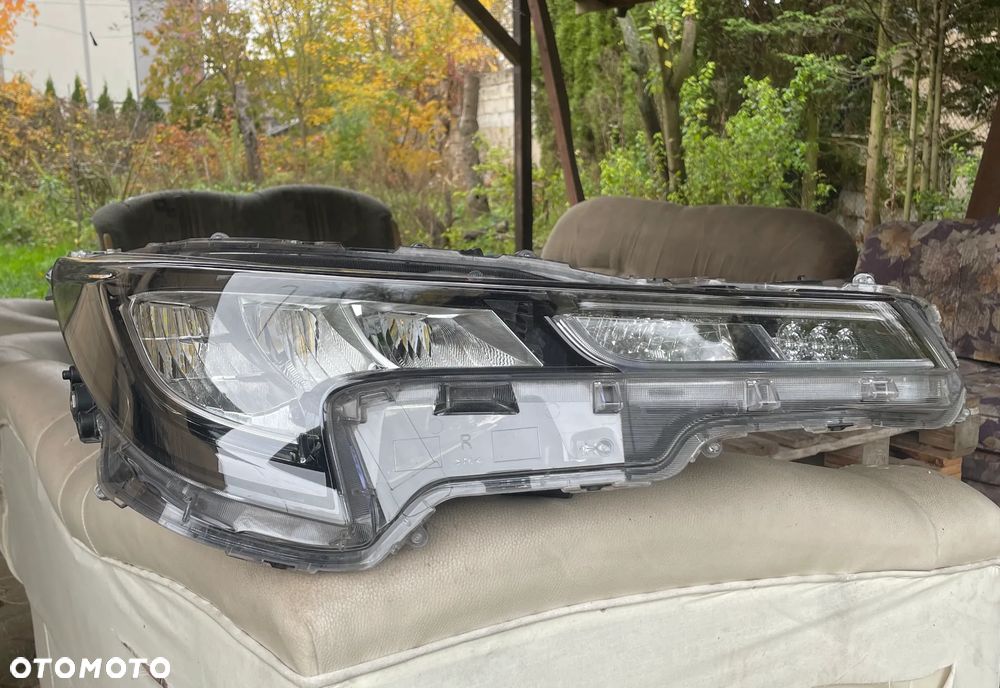 Reflektor Lampy Led Toyota corolla e21 2024 - 2