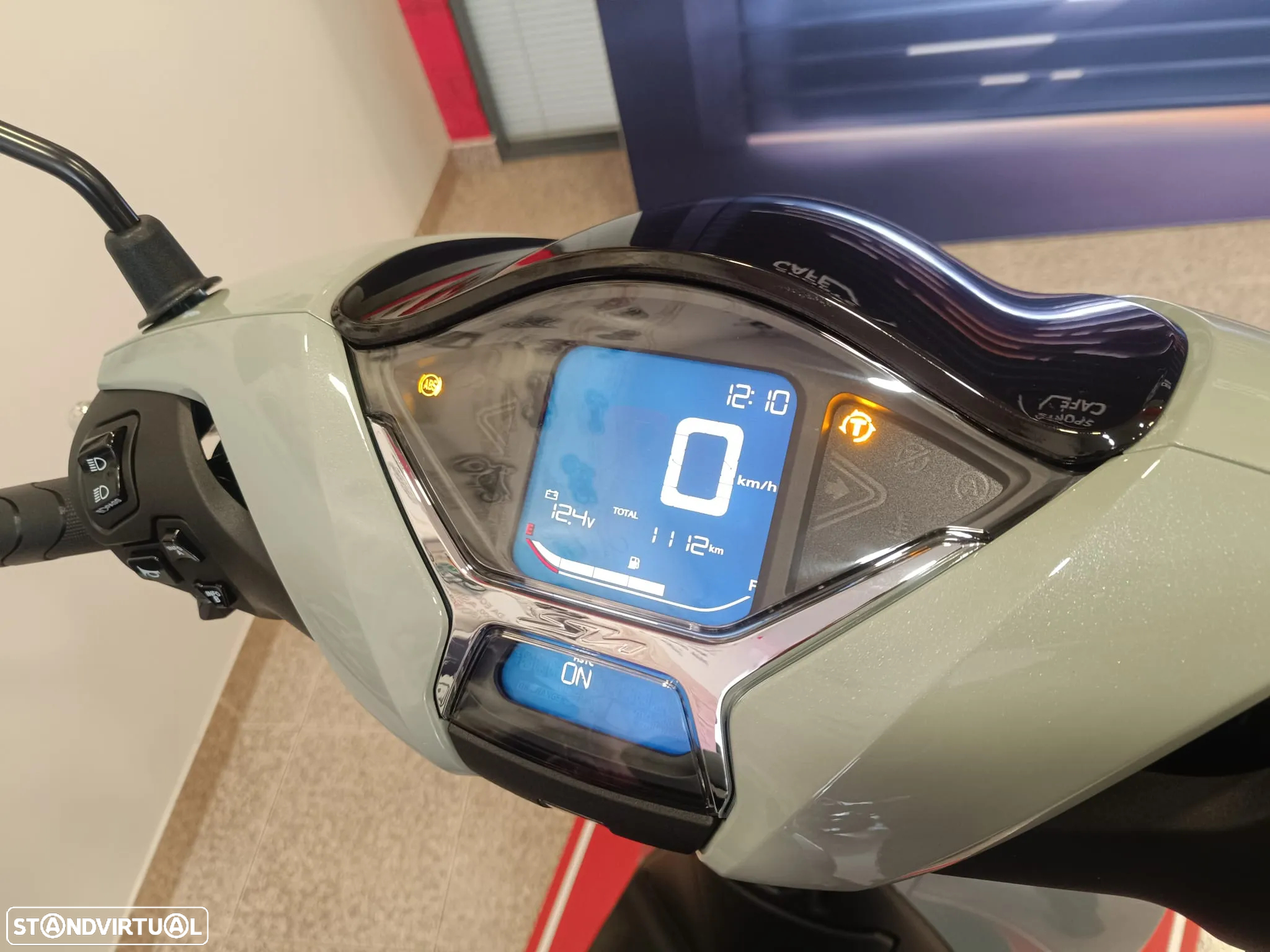 Honda SH 125i - 9