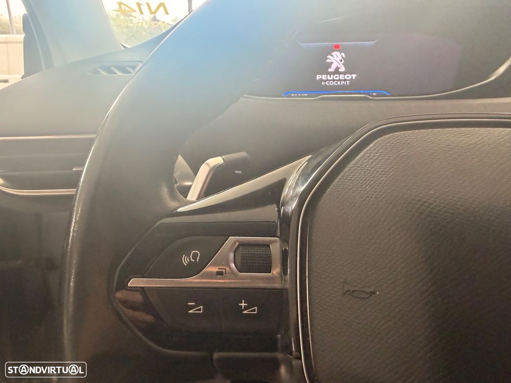 Peugeot 5008 1.5 BlueHDi Allure Pack EAT8 - 14
