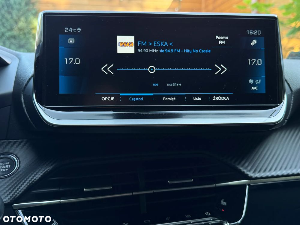 Peugeot 208 PureTech 100 EAT8 Allure Pack - 27