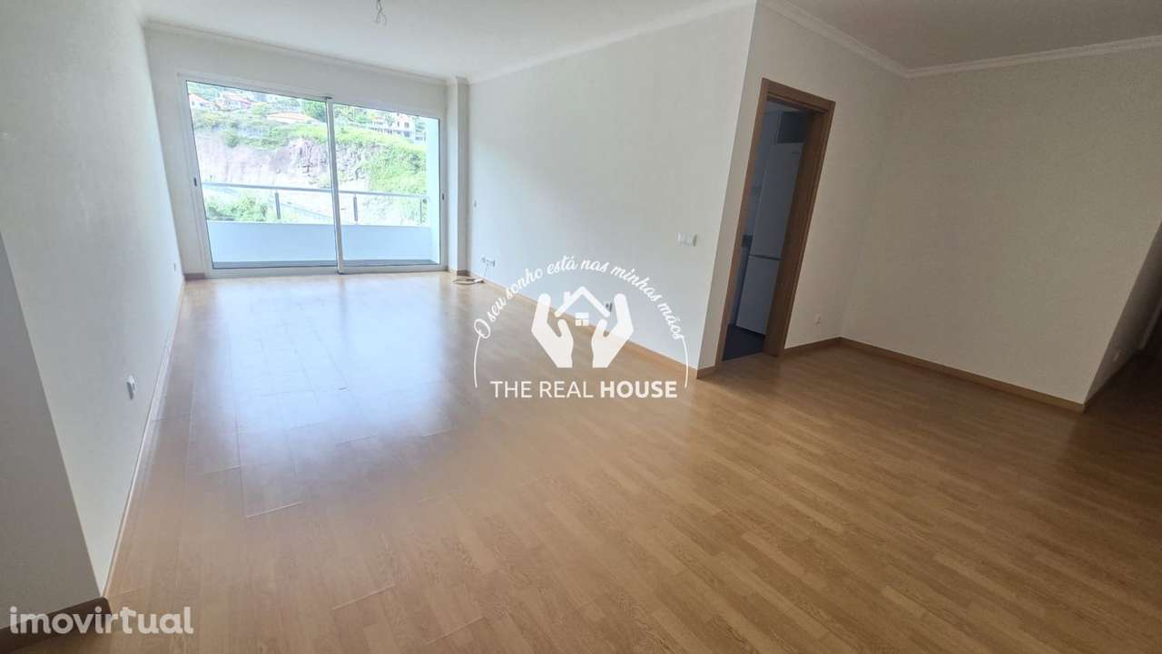 T2 NO CENTRO DO CANIÇO COM PISCINA - Grande imagem: 4/22