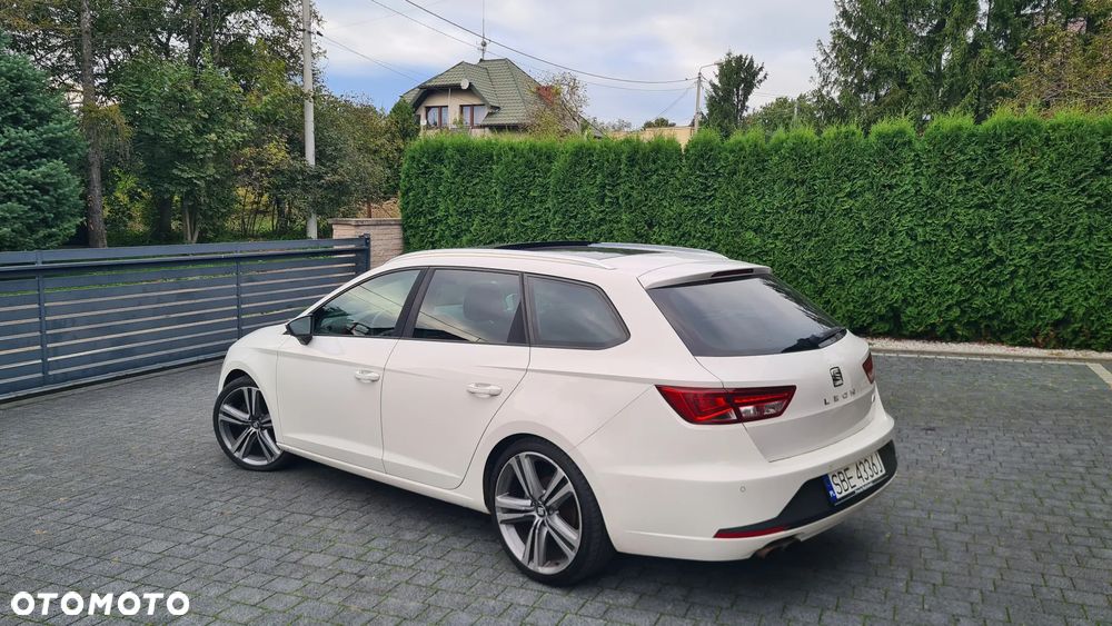 Seat Leon 1.8 TSI FR Black S&S DSG - 9