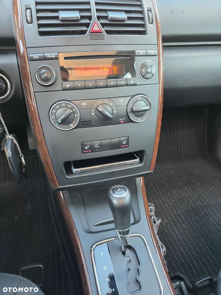 Mercedes-Benz Klasa A 170 Autotronic Elegance - 14