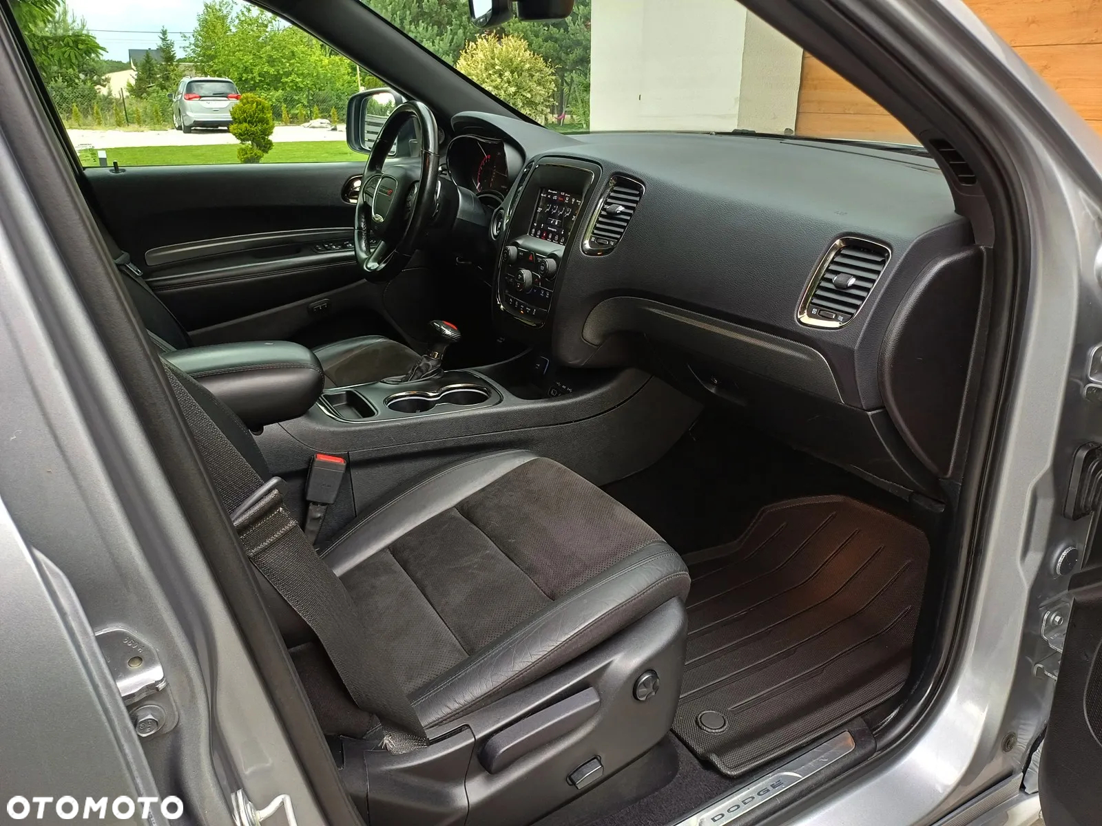 Dodge Durango - 13
