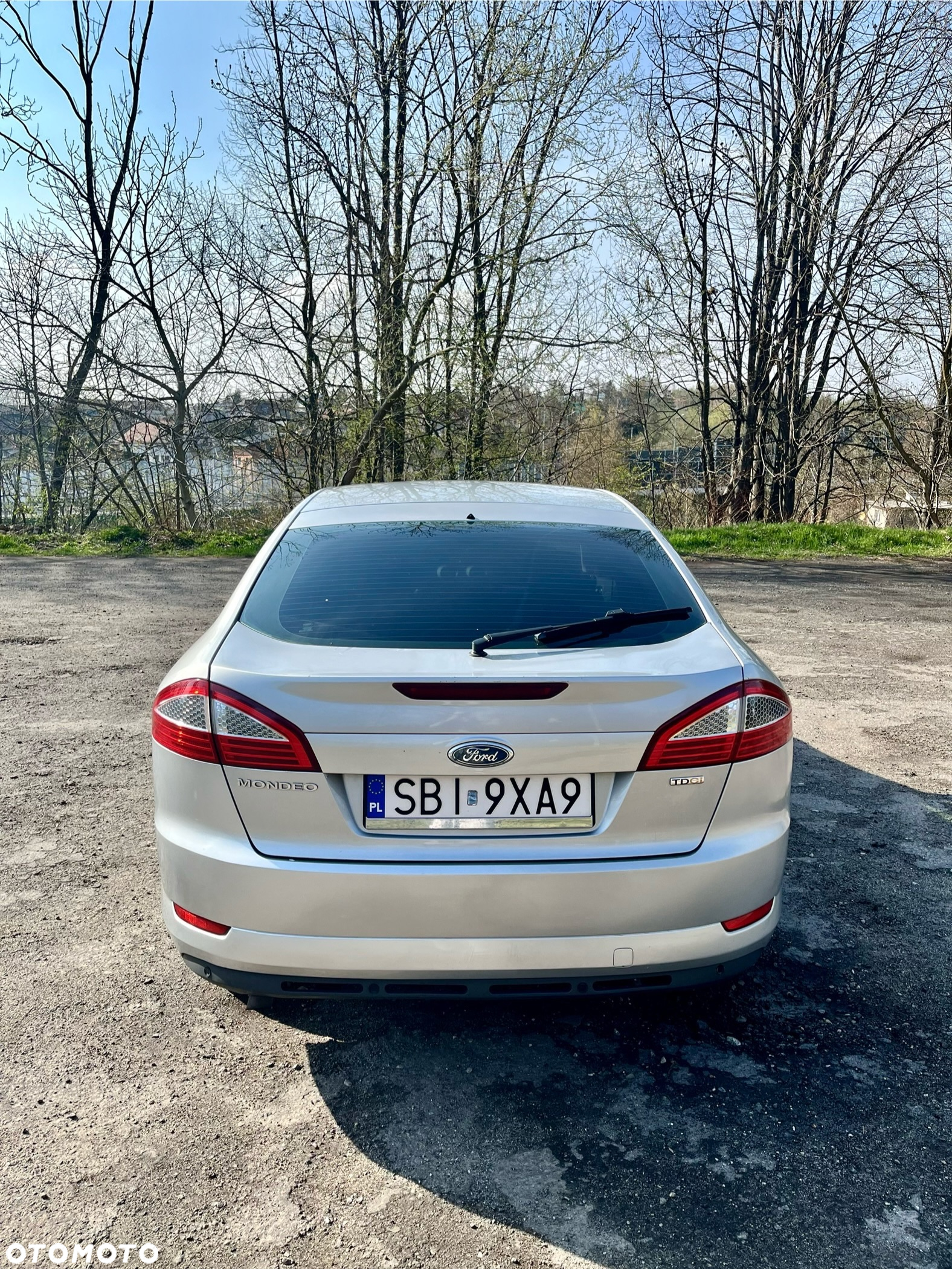 Ford Mondeo 1.8 TDCi Ambiente - 5