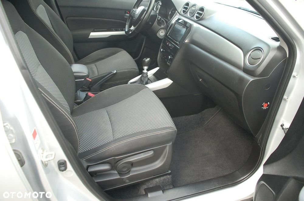 Suzuki Vitara - 7