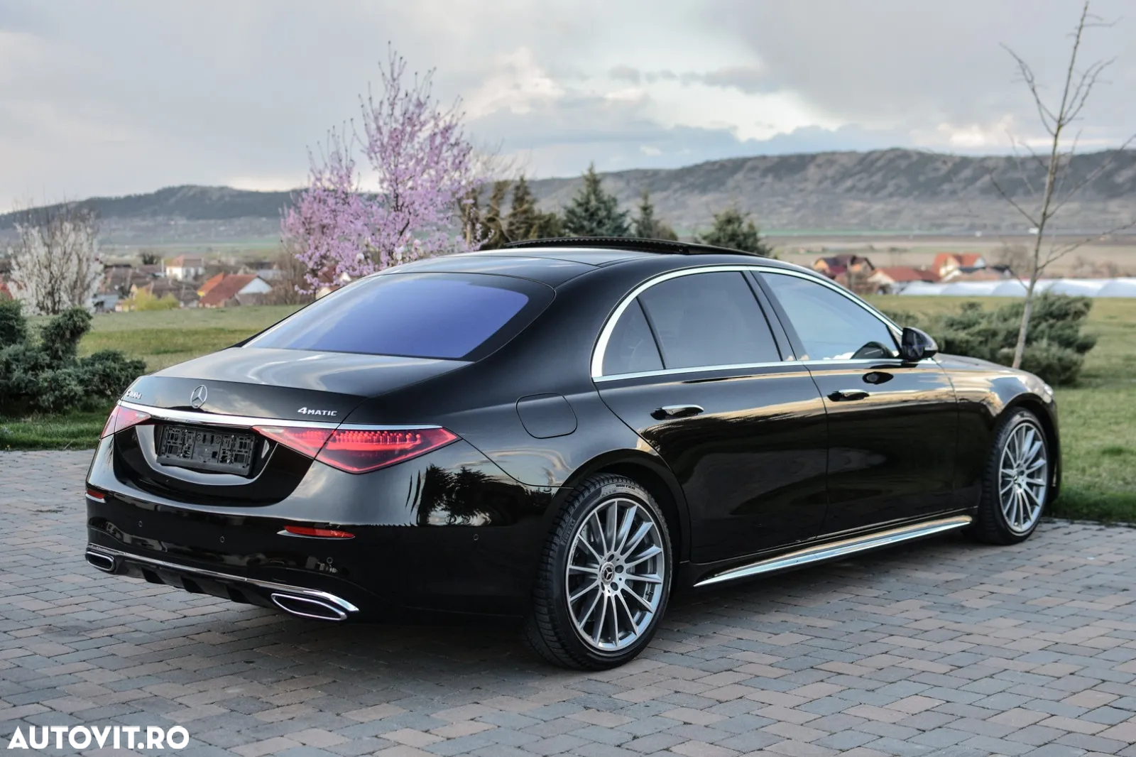 Mercedes-Benz S 400 d 4Matic L 9G-TRONIC - 35