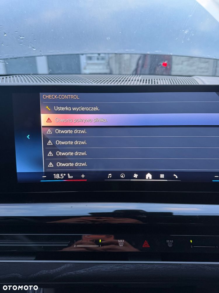 BMW Seria 5 520d xDrive mHEV M Sport - 26