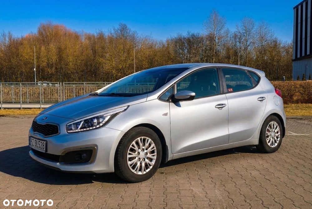 Kia Ceed 1.6 CRDi L - 1
