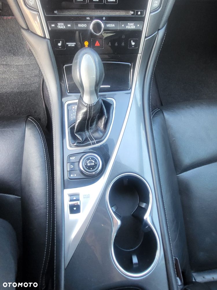 Infiniti Q50 - 37