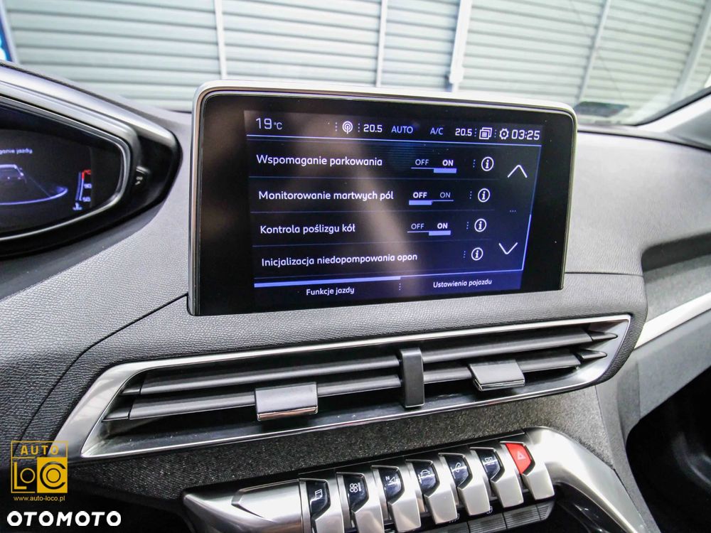 Peugeot 5008 1.6 PureTech Allure S&S EAT8 - 27