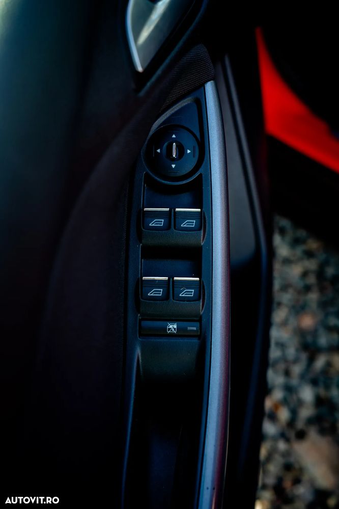 Ford Focus 1.6 TDCi ECOnetic 88g Start-Stopp-System Titanium - 7