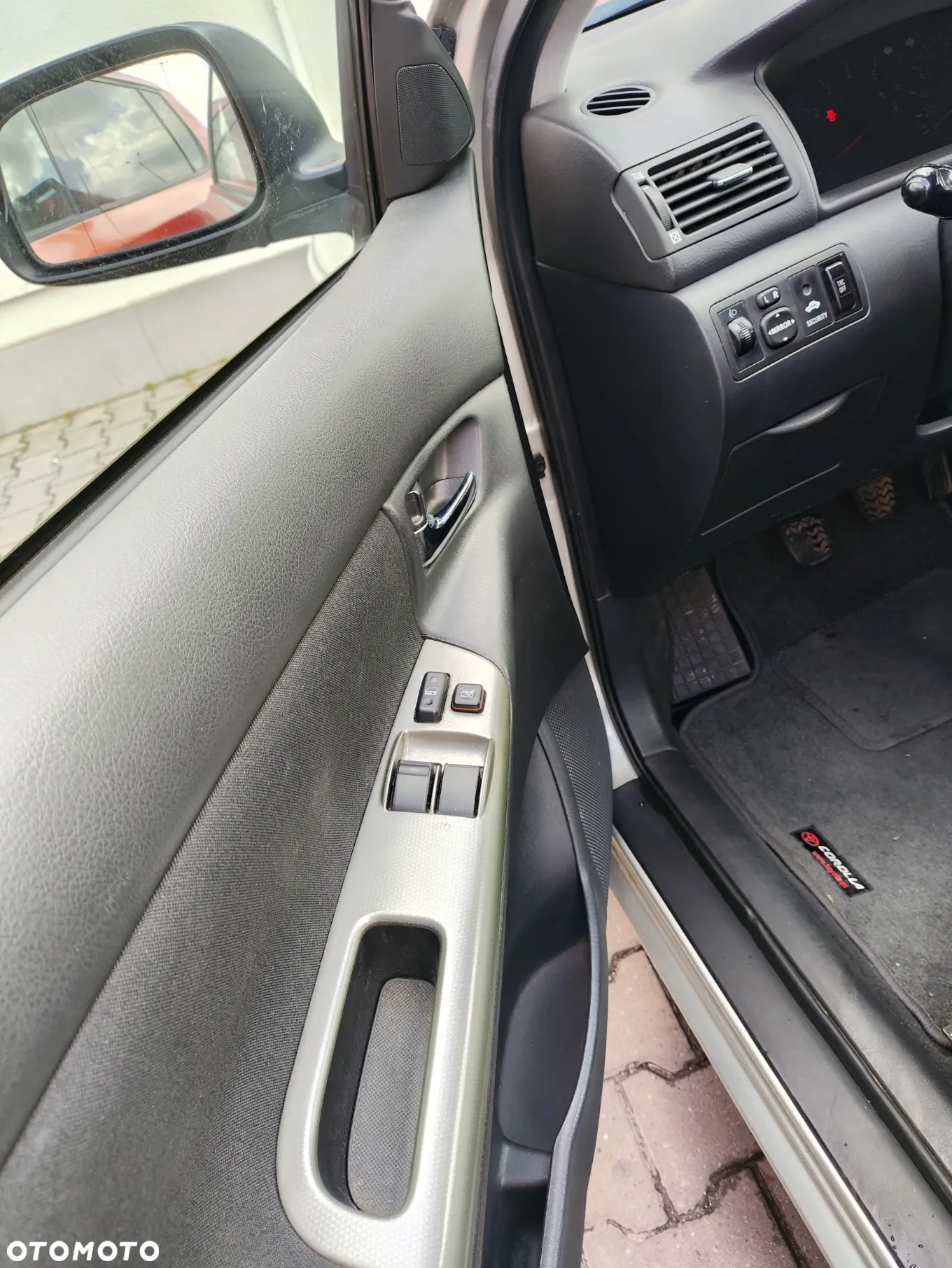 Toyota Corolla 2.0 D-4D Prestige - 9