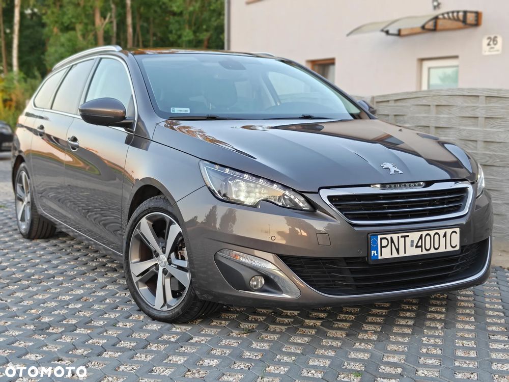 Peugeot 308 2015 photo 3