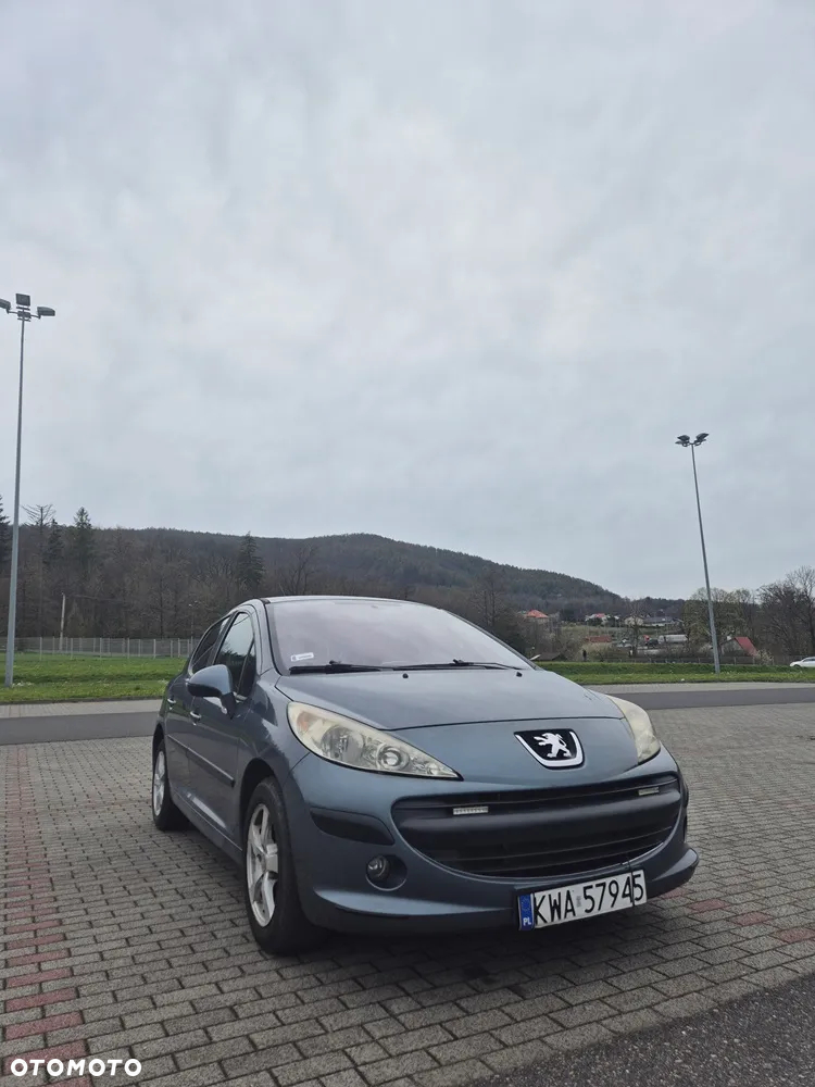 Peugeot 207 - 2